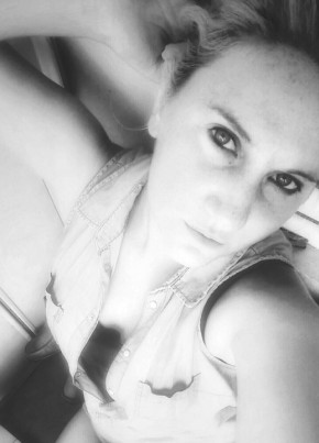 Ira, 32, Georgia, Batumi