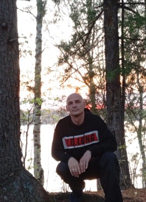Sergey, 40, Russia, Nefteyugansk