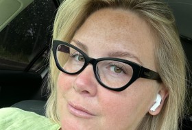 Renata, 44 - Just Me