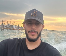 Soufiane, 34, Rimini