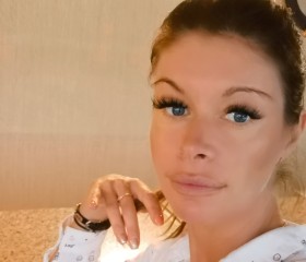 Vera, 42, Limassol