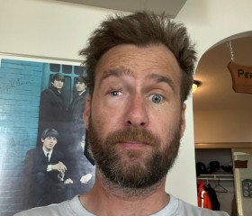 Jamie, 40, Toronto