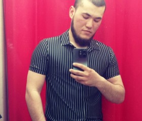 Xusniddin Umatov, 22, Frankfurt am Main