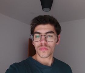 Kaleb, 21, Beja