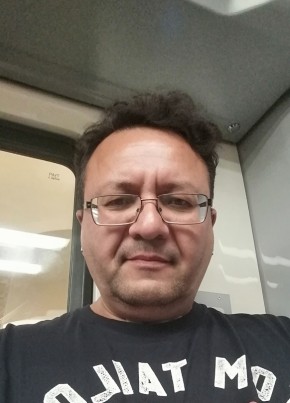 Maks, 48, Georgia, Tbilisi