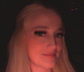 Laura ignatova, 29, Brussels