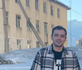 Navruz Aminov, 26, Amsterdam