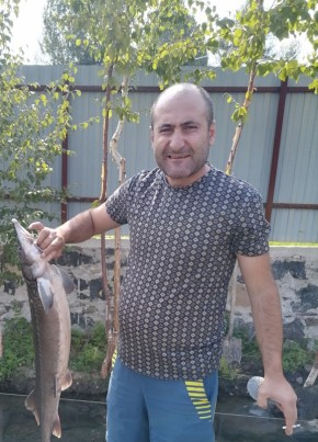 Vartan, 46, Russia, Moscow