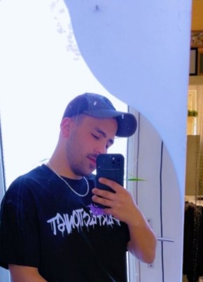 Msab, 26, Netherlands, Huizen