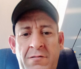 Ahmed, 40, Milano