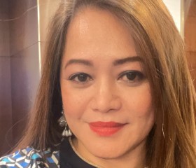 Deee, 48, Dubai