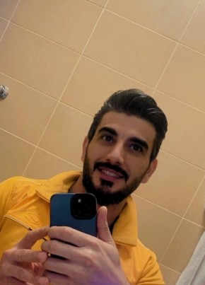 Jack Davies, 38, United Arab Emirates, Ras al-Khaimah
