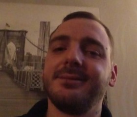 Azz, 35, Manchester