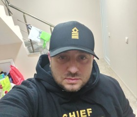 Vladimir, 37, Grenaa