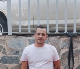 Salva, 27, Marbella