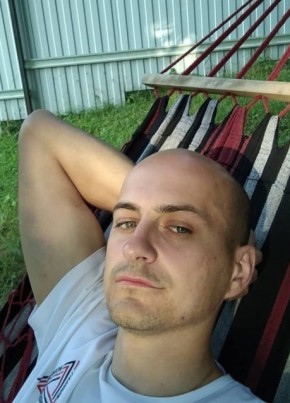 Sergey, 35, Russia, Karasuk
