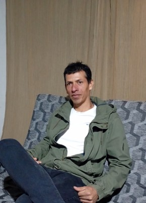 Adrian, 38, Argentina, Mendoza