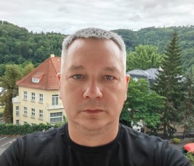 Evgenii, 46, Karlovy Vary