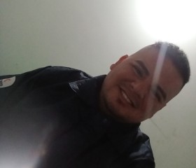Javier, 25, Cali