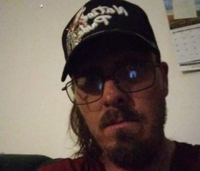 Gerald, 45, Winnipeg