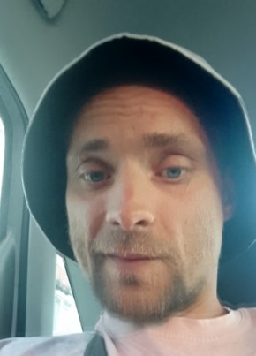 Artyem, 40, Russia, Saint Petersburg