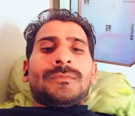 Muhammad Waris, 38, Andreotta