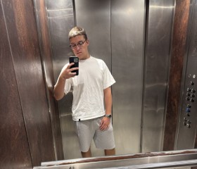 Ilya, 20, Haifa