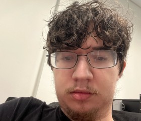 Dylan, 25, Houston
