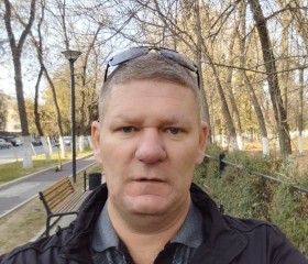 Sergey, 47, Shymkent