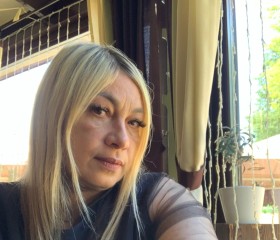 Larisa, 56, Denver