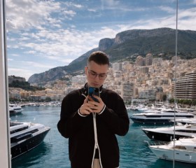 Andrey, 21, Gvardeyskoye
