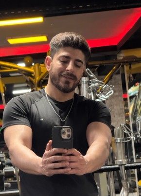Osman, 30, Turkey, Istanbul