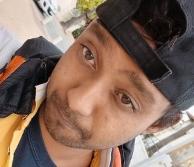 Ashe Tharaka, 32, Larnaca