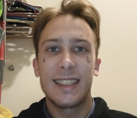 Joel, 18, Montreal