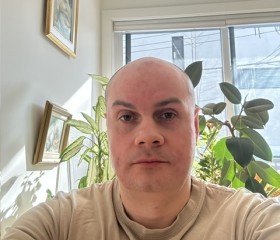 Andrey, 41, Montreal