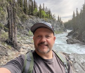 Sergey Bogomolov, 52, Calgary