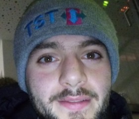 Hani, 26, Hamburg