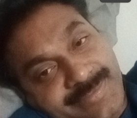 Jeo, 49, Dubai