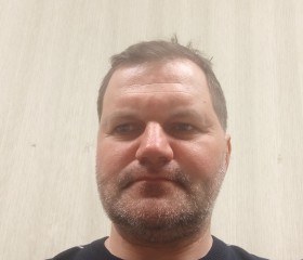 Maksim, 51, Winnipeg