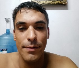 Nico, 18, Buenos Aires