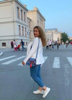 Yuliya, 55, Russia, Beloozerskiy