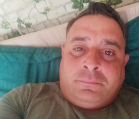 Cornel, 36, Cugir