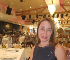Olesya, 46, Ajman