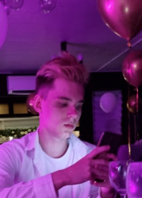 Aleks, 22, Russia, Tolyatti