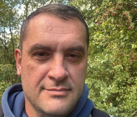 Vlad, 42, Saint Petersburg