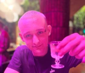 Pavel, 21, Amsterdam