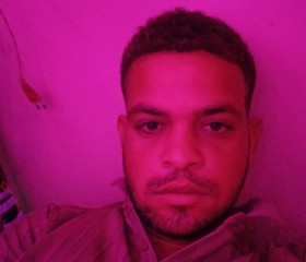 فتحي, 25, Abu Dhabi