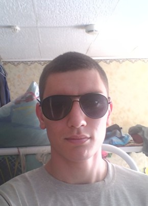 Dmitriy, 34, Russia, Barnaul