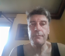 Marco, 49, Turin
