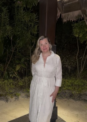 Elena, 51, Russia, Moscow